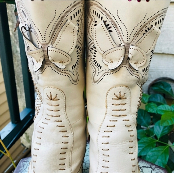 Vince Camuto ivory leather cutout butterfly tall cowboy western boots 8.5 - Picture 7 of 9